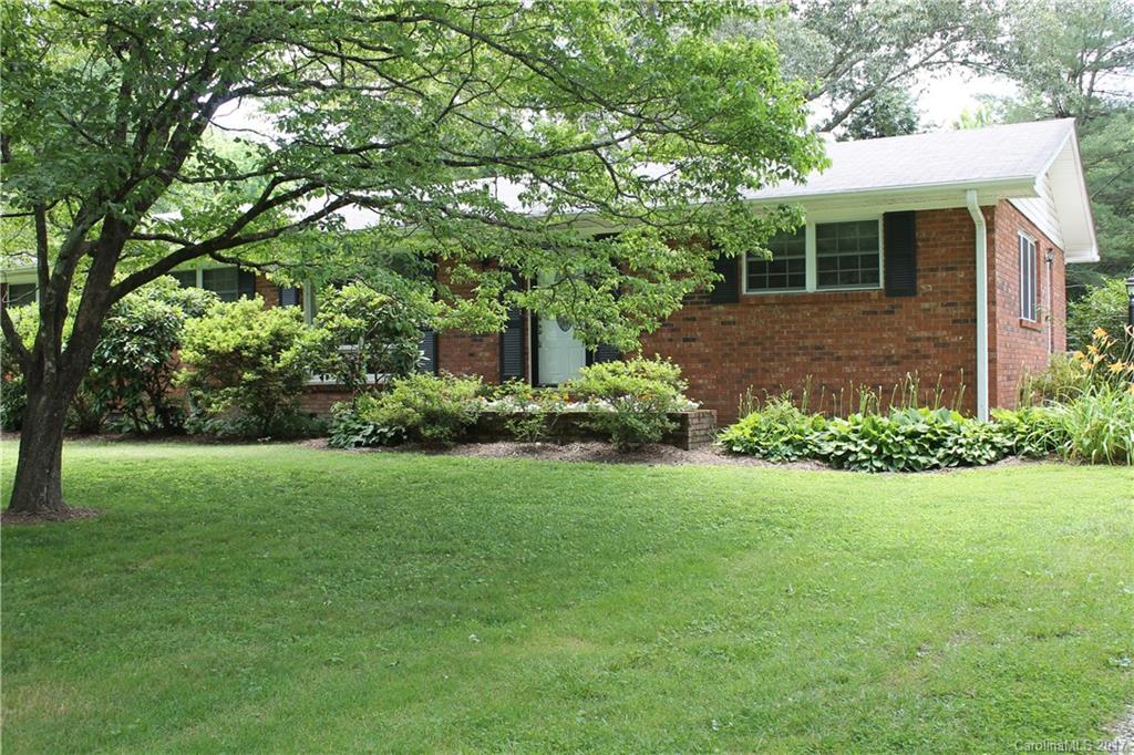 298 Oak Park Drive Brevard NC 28712