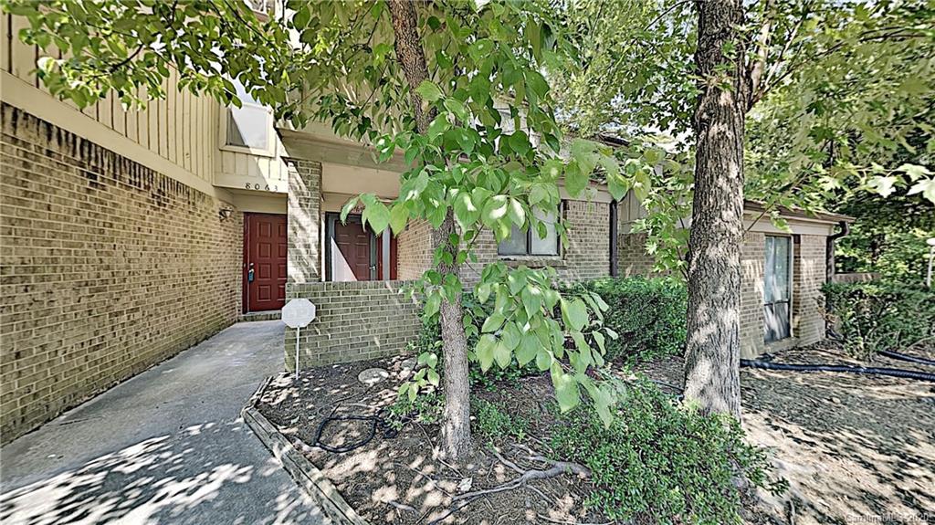 8063 Charter Oak Lane Charlotte NC 28226