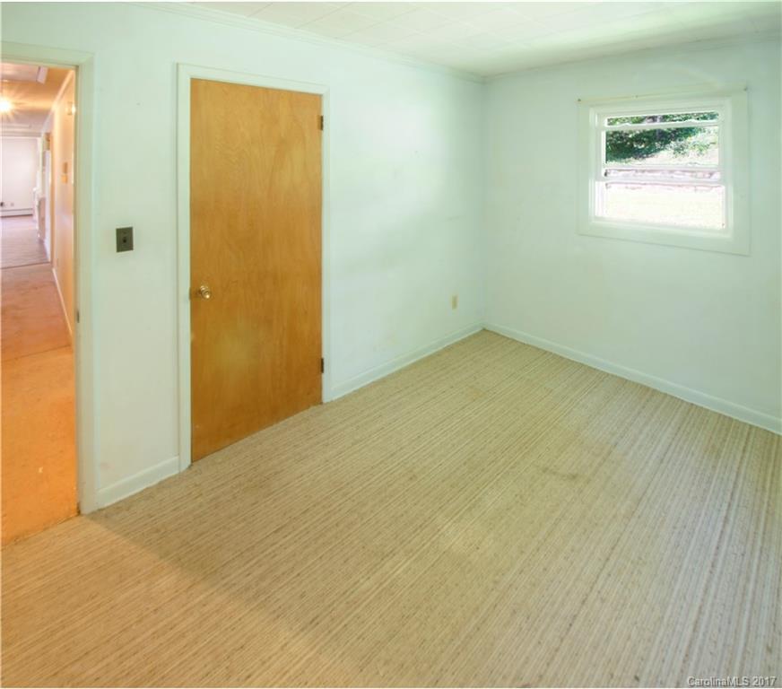 119 Woodland Drive Swannanoa NC 28778