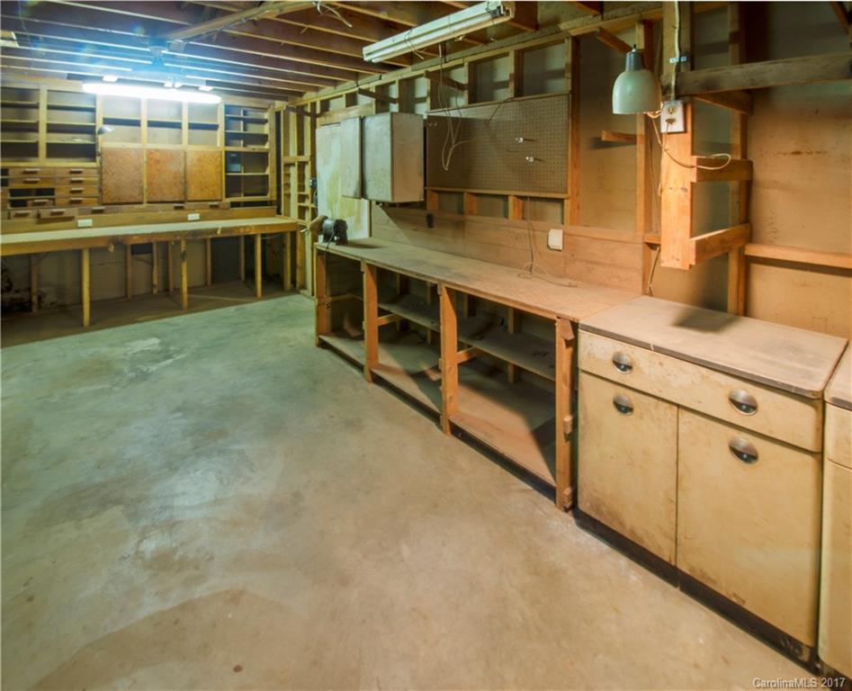 119 Woodland Drive Swannanoa NC 28778