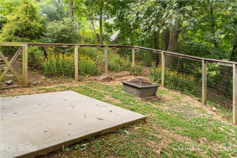6 Crescent Street Asheville NC 28804