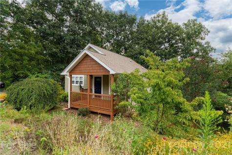 6 Crescent Street Asheville NC 28804