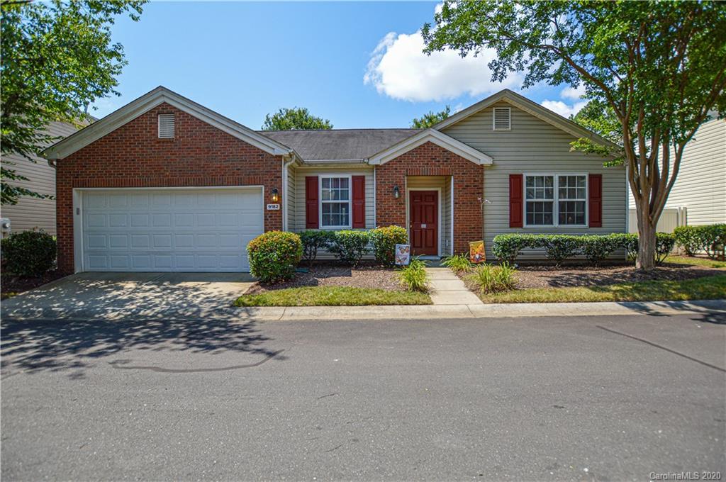 9182 Meadowmont View Drive Charlotte NC 28269