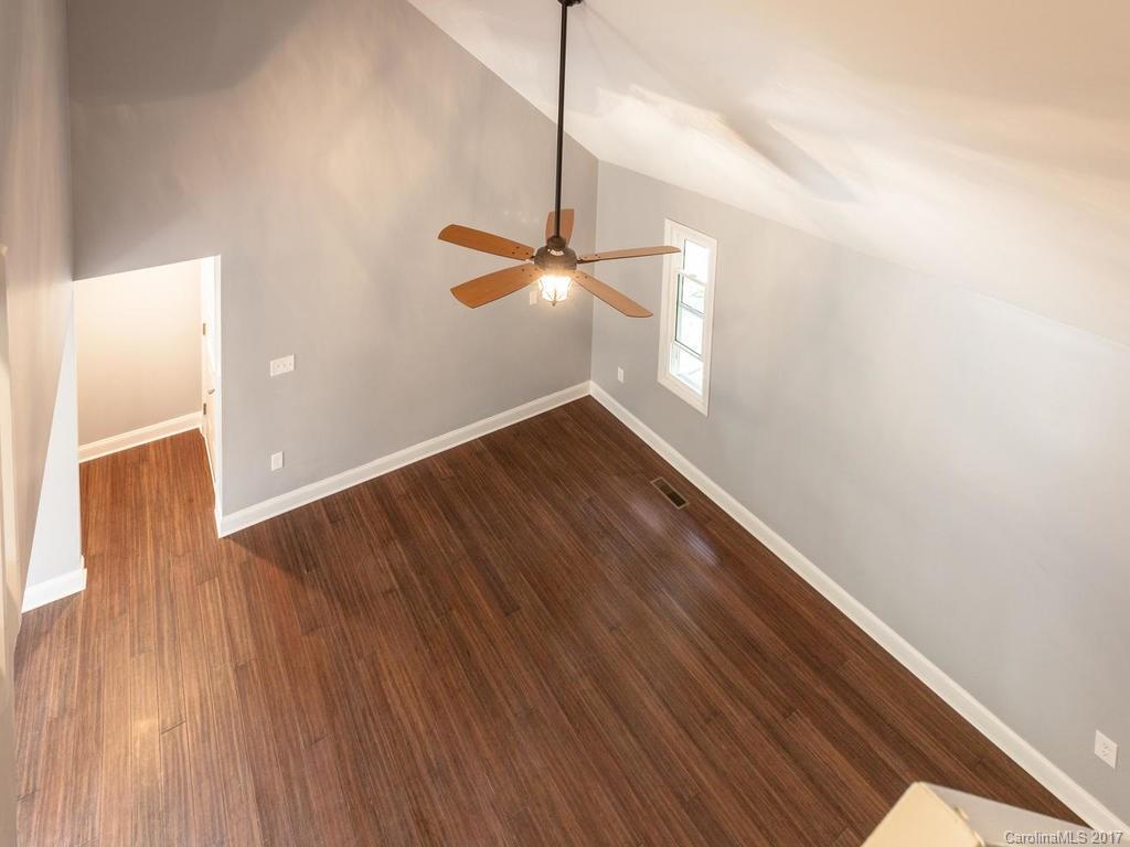 178 White Oak Gap Road Asheville NC 28803