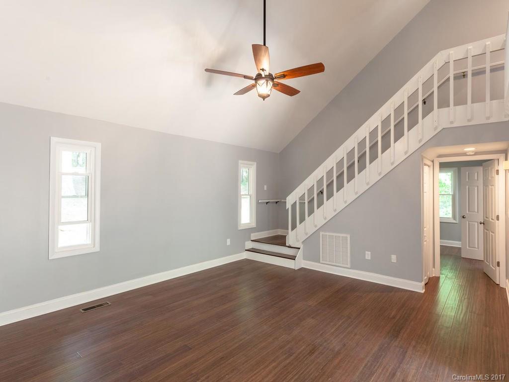 178 White Oak Gap Road Asheville NC 28803