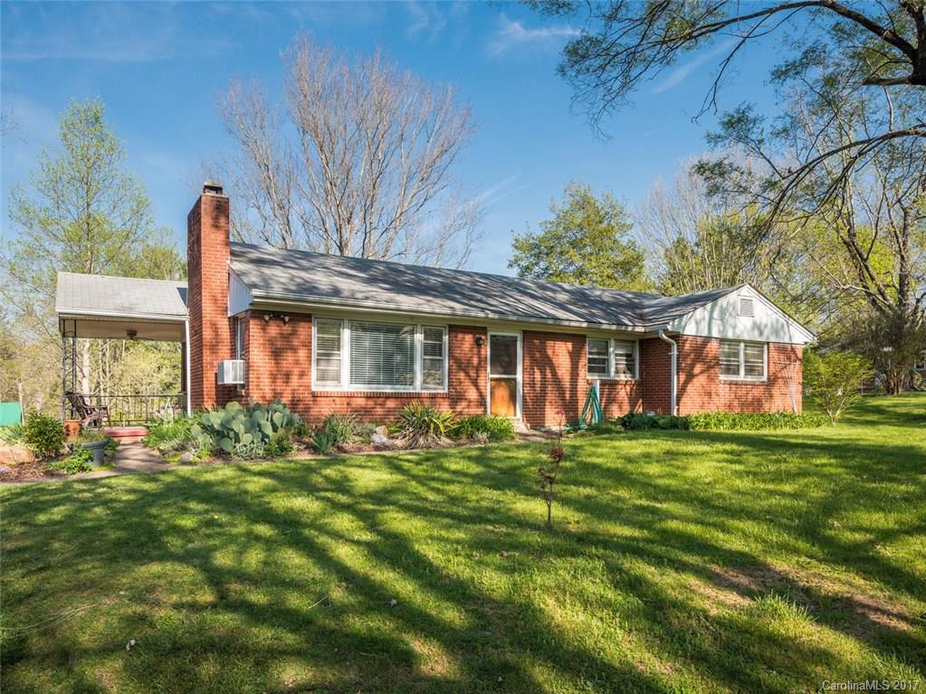 60 Gudger Road Candler NC 28715