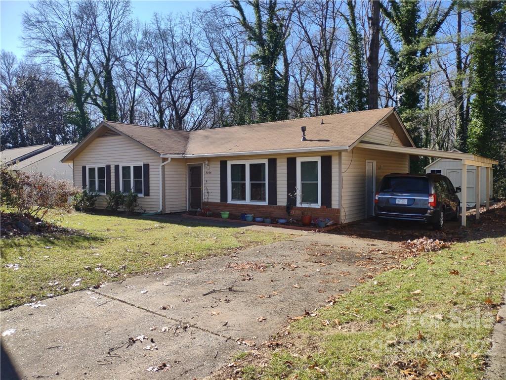 5006 Farm Pond Lane Charlotte NC 28212