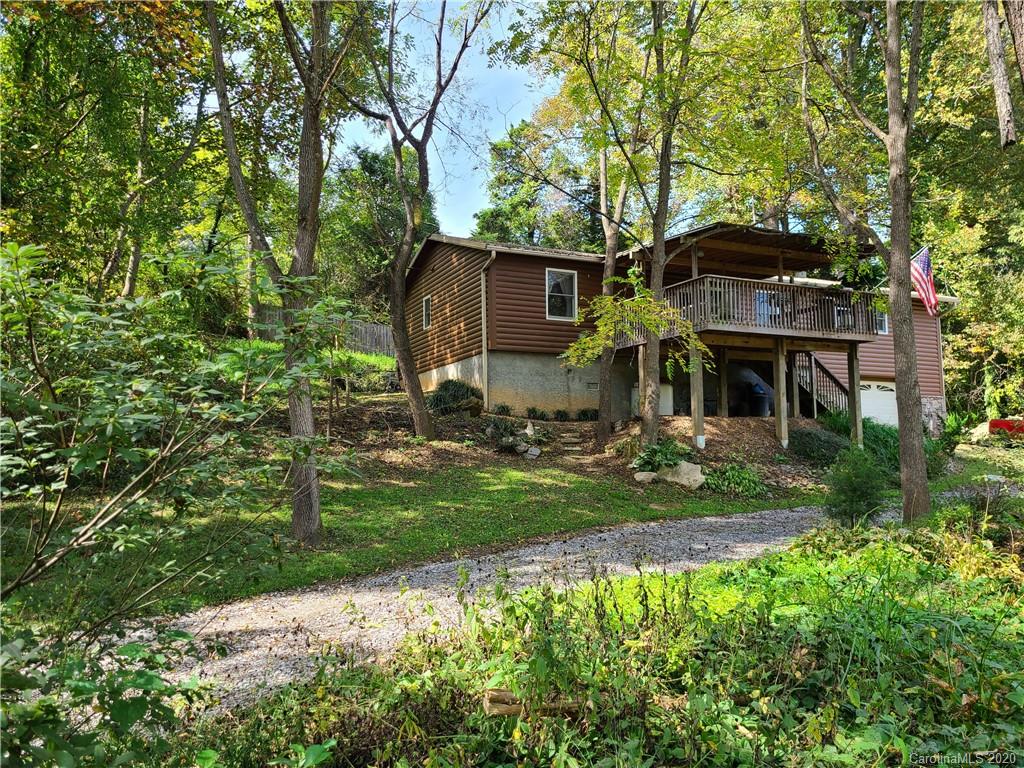 9 Deep Cavern Drive Candler NC 28715