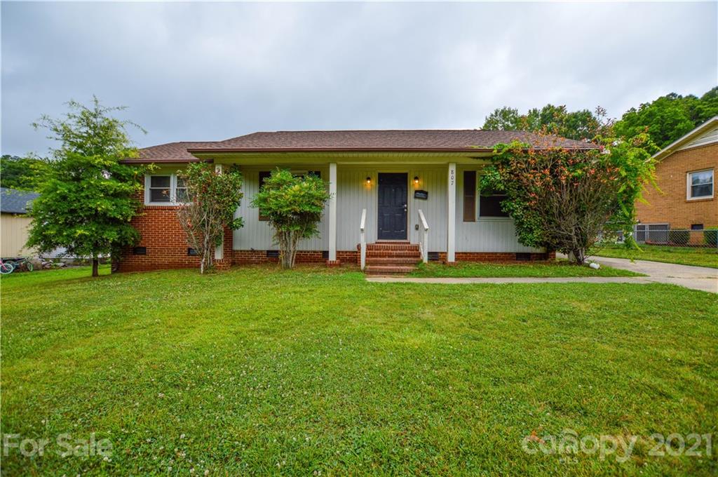 807 Squirrel Hill Road Charlotte NC 28213