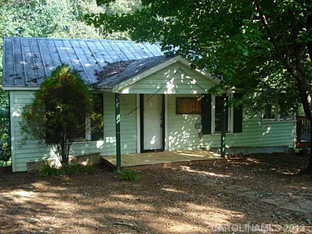 1141 Cloer Street Statesville NC 28677