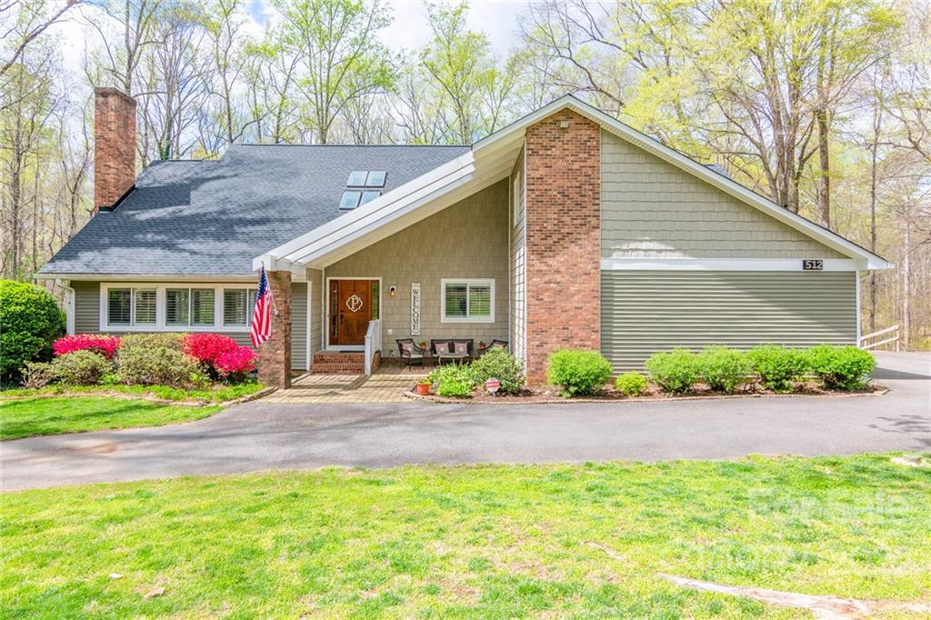512 Saint Cloud Drive Statesville NC 28625