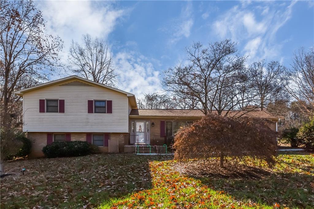 302 11th Street Nw Conover NC 28613