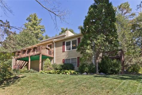 10 Timber Trail Weaverville NC 28787