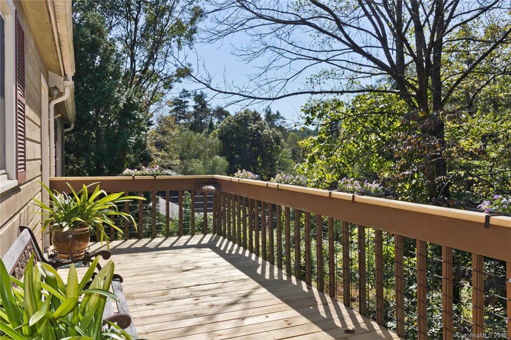 10 Timber Trail Weaverville NC 28787