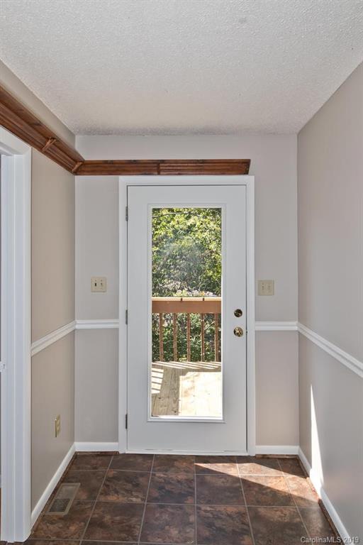 10 Timber Trail Weaverville NC 28787
