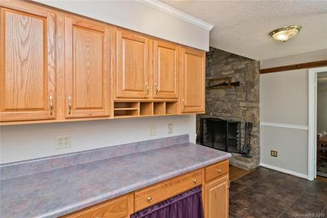 10 Timber Trail Weaverville NC 28787