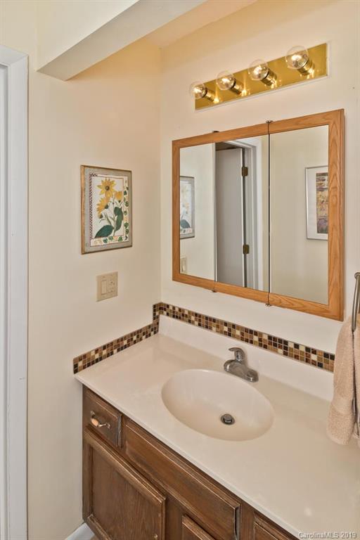 10 Timber Trail Weaverville NC 28787