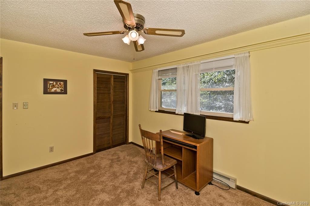 10 Timber Trail Weaverville NC 28787