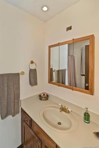 10 Timber Trail Weaverville NC 28787