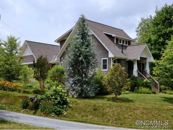 32 Dave Way Canton NC 28716