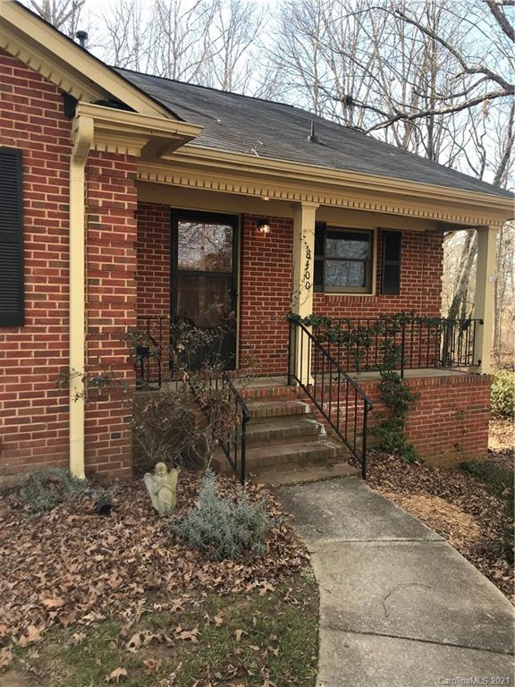 8400 Coulwood Oak Lane Charlotte NC 28214
