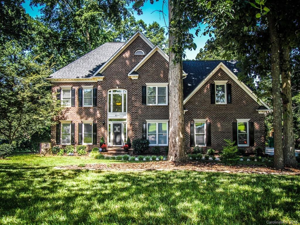 8324 Strawberry Lane Charlotte NC 28277