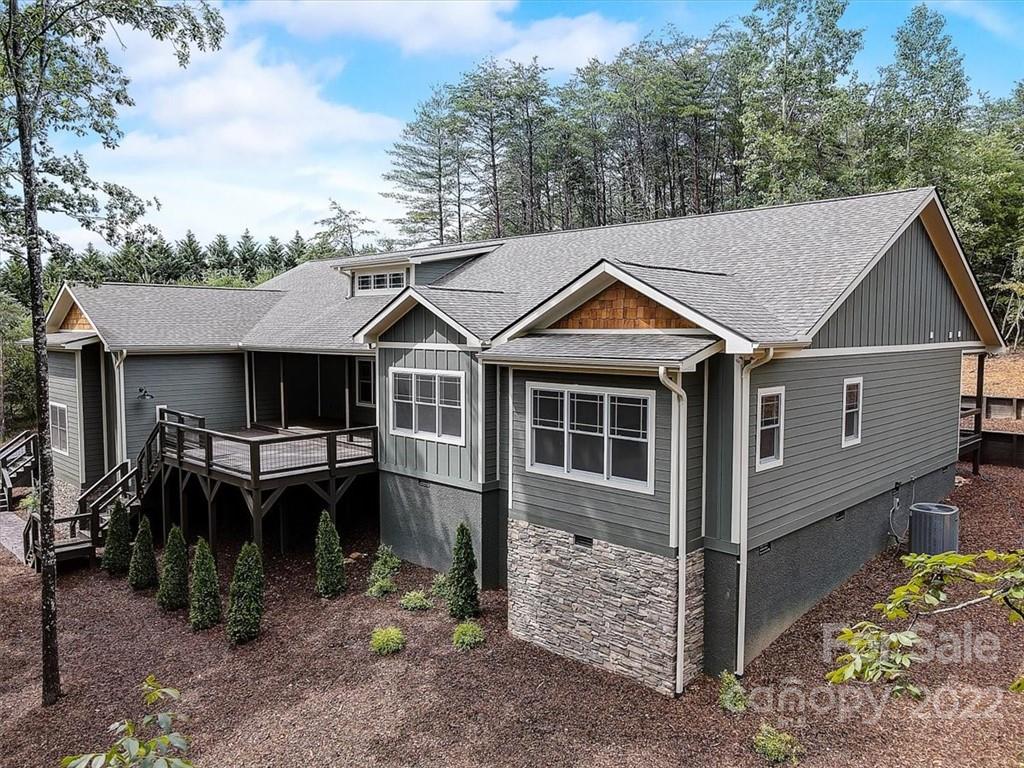 152 Spruce Hill Drive Hendersonville NC 28792