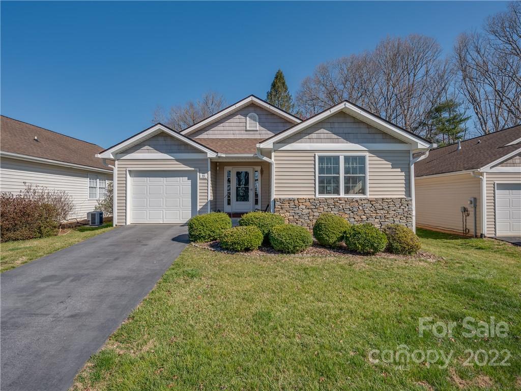 33 Tutor Lane Brevard NC 28712