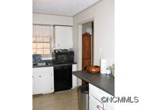 31 Lancelot Lane Asheville NC 28806