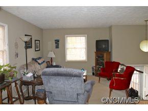 31 Lancelot Lane Asheville NC 28806