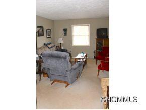 31 Lancelot Lane Asheville NC 28806