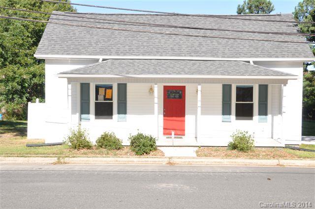 316 Brawley Avenue Mooresville NC 28115