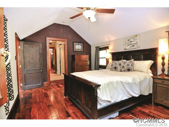 13 Brucemont Circle Asheville NC 28806