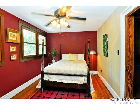 13 Brucemont Circle Asheville NC 28806