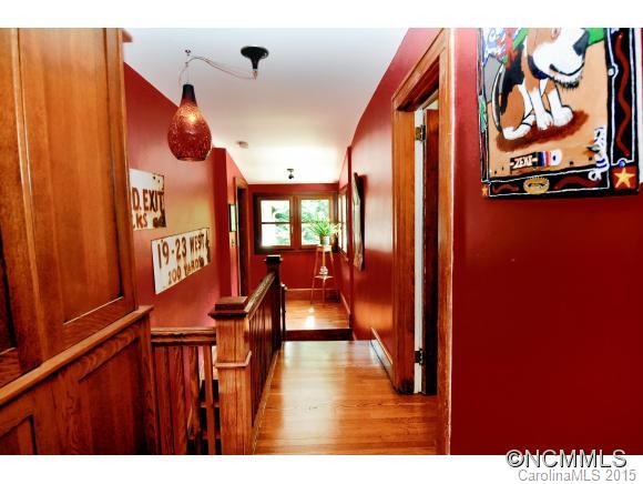13 Brucemont Circle Asheville NC 28806