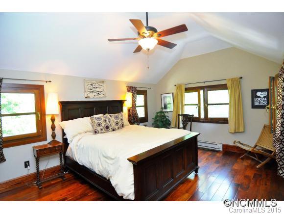 13 Brucemont Circle Asheville NC 28806