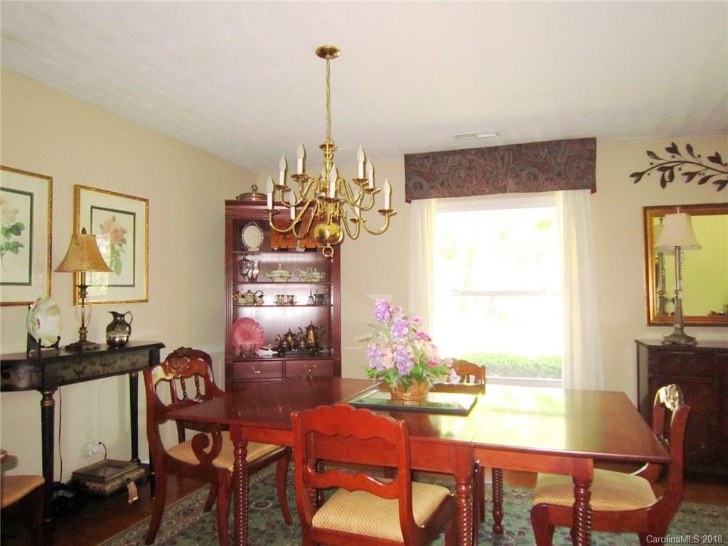 4 Crestwood Lane Candler NC 28715