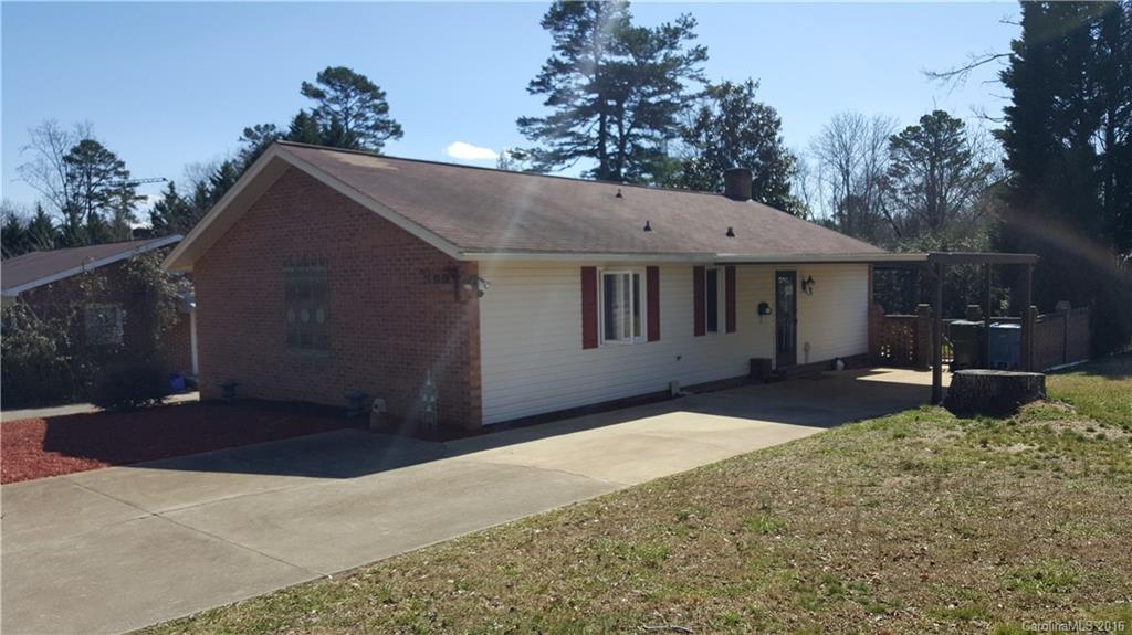 380 20th Avenue NE Hickory NC 28601