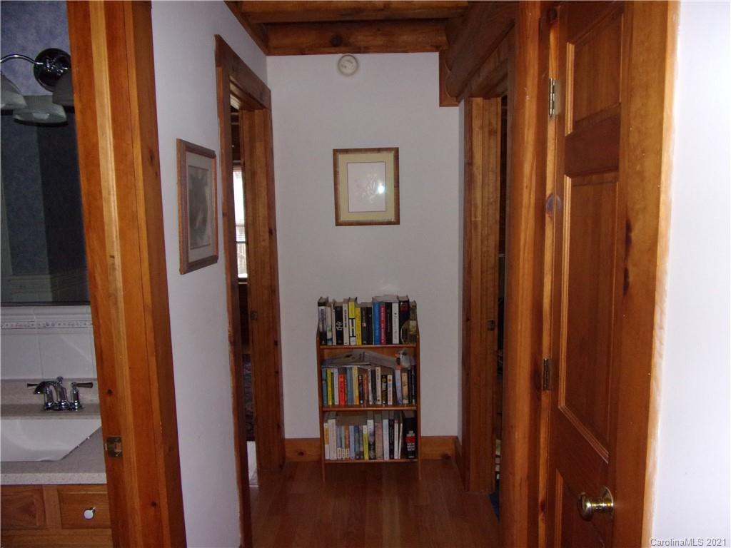961 Cottonwood Drive Marshall NC 28753