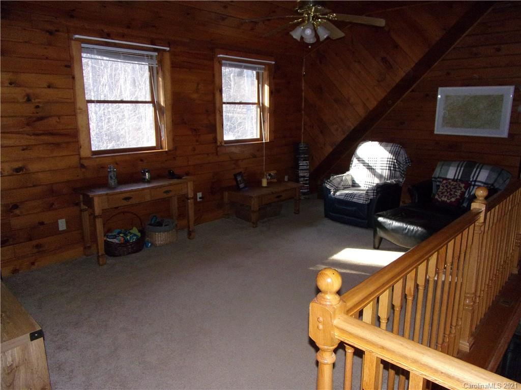 961 Cottonwood Drive Marshall NC 28753