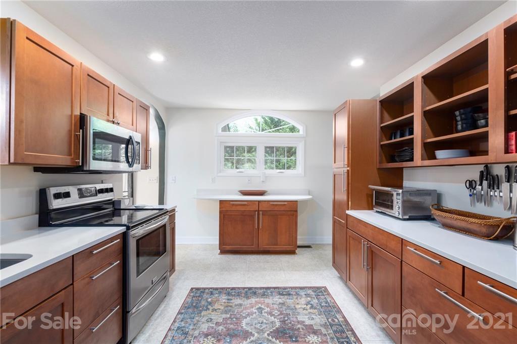 22 Vista Street Asheville NC 28803