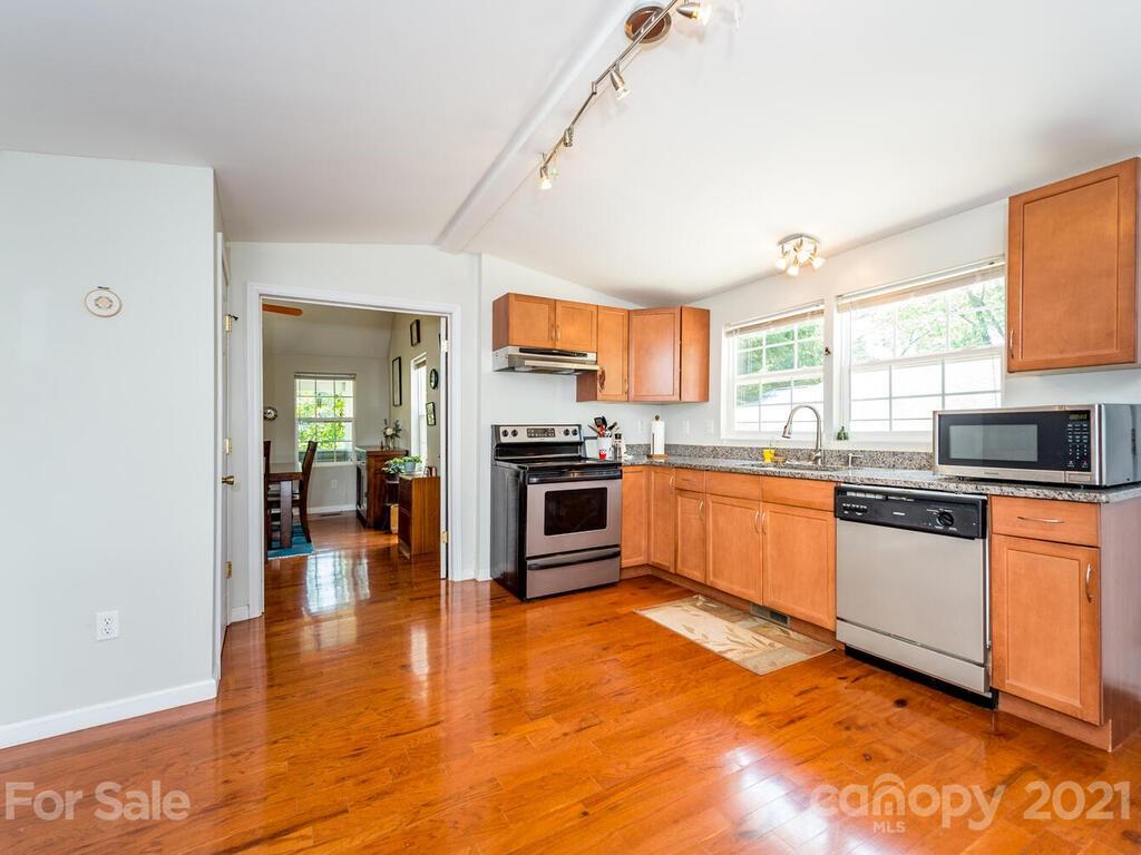 125 Wellington Street Asheville NC 28806