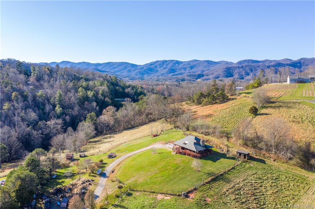 35 Selby Court Marshall NC 28753