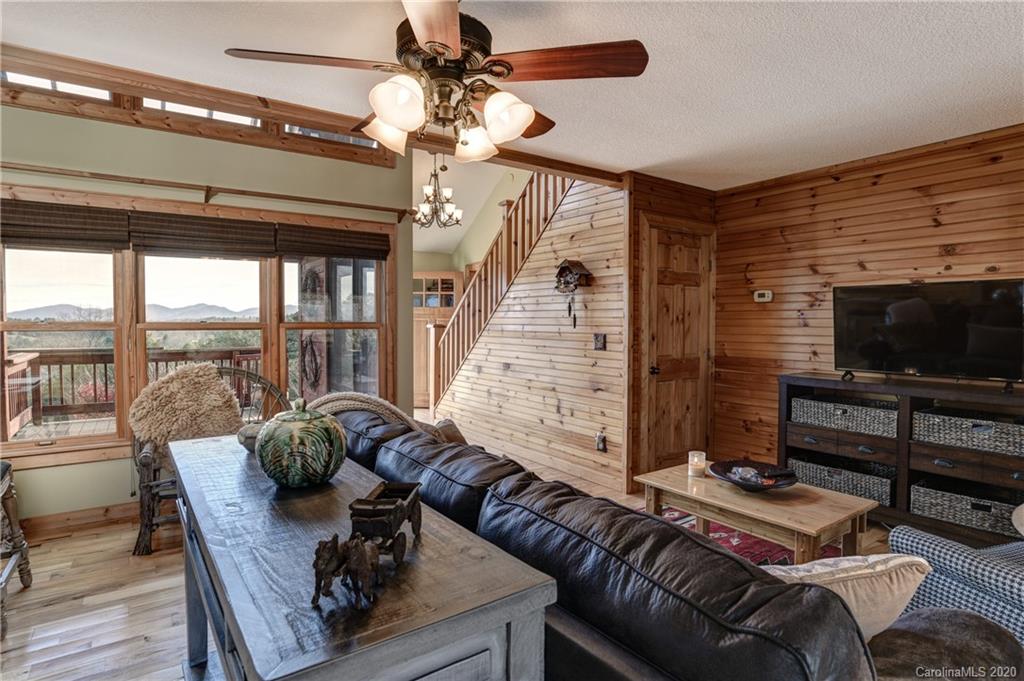 35 Selby Court Marshall NC 28753