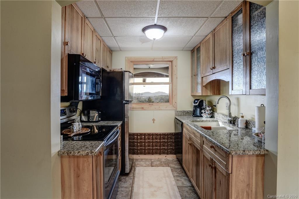 35 Selby Court Marshall NC 28753