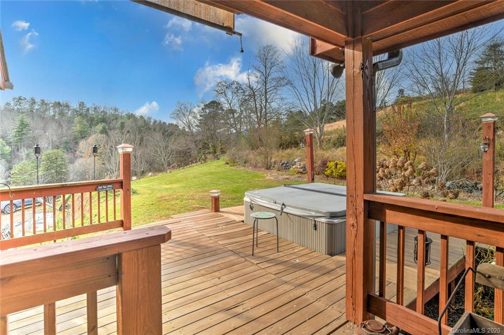 35 Selby Court Marshall NC 28753