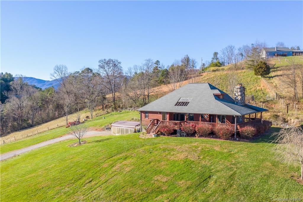 35 Selby Court Marshall NC 28753