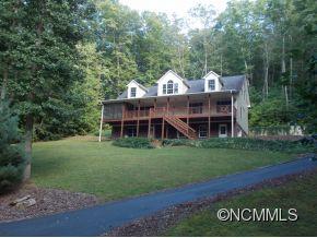 10 Ravenwood Lane Horse Shoe NC 28742