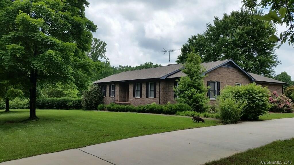 174 Wintergreen Circle Statesville NC 28677