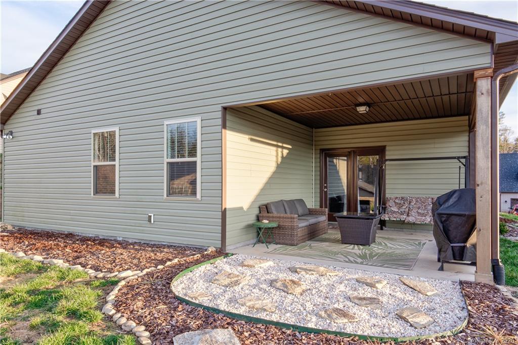 223 Water Leaf Drive Weaverville NC 28787